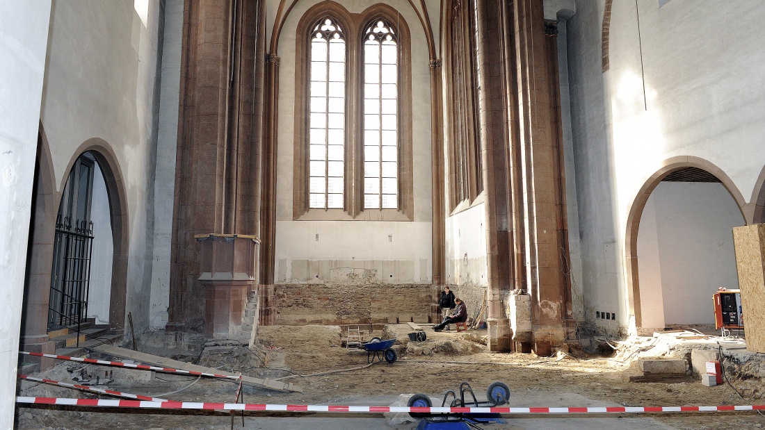 Seit über fünf Jahren sind in der Mainzer Johanniskirche die Archäologen am Werk.