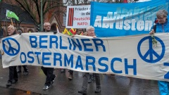 Berliner Ostermarsch unter dem Motto "Abrüsten statt aufrüsten!"