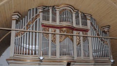 Die Orgel des Monats Oktober 2019 steht in der Kirche St. Peter und Paul in Großobringen in Thüringen.