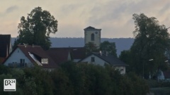 Sturmtief "Fabienne" riss Kirchturmpitze ab.