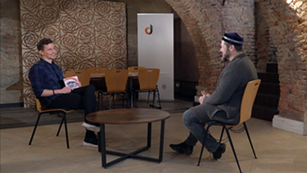 Iman Ender Çetin  im Gespräch mit Julian Sengelmann