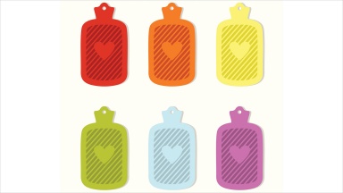 Symbolbild: Sechs bunte Wärmflaschen