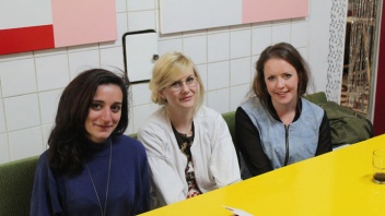 Die Organisatorinnen des Projekts "Give Something Back To Berlin": Alessia, Annamaria und Lucy.