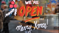 Die überwiegende Mehrheit der Deutschen lehnt eine Öffnung der Geschäfte an Heiligabend ab. 