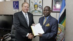 Entwicklungsminister Dirk Niebel besucht Uganda