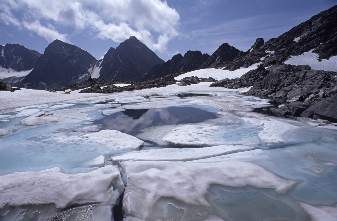 Archiv: Schmelzendes Eis auf der Gradenscharte, Nationalpark Hohe Tauern, KÃ¤rnten, Ãsterreich