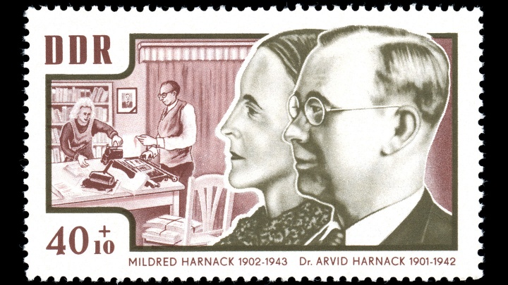 Arvid Harnack und seine Frau Mildred auf einer Briefmarke der DDR.